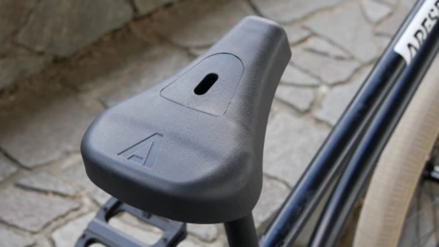 Ares Minato Pivotal Flatland Seat