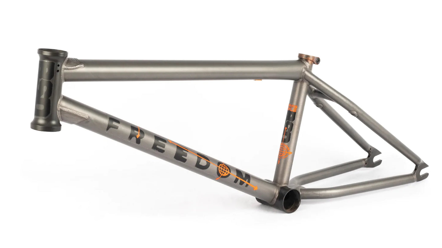 BSD Freedom Frame (20.2, 20.5 & 20.8")